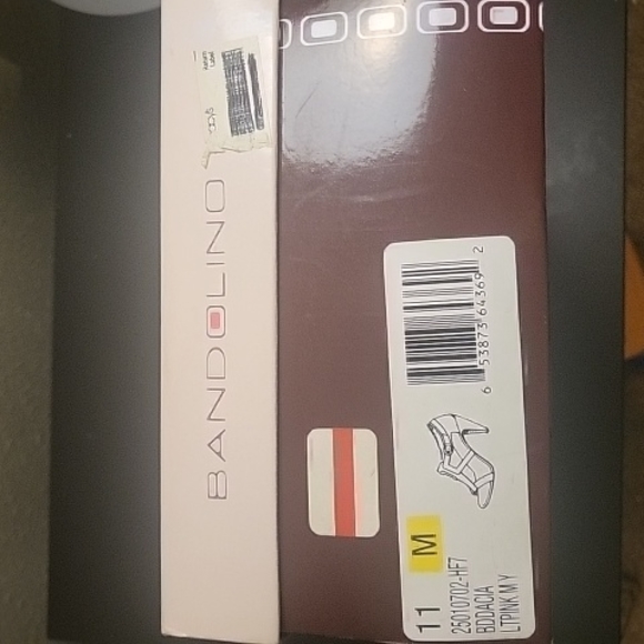 Bandolino Light Dusty Rose Pink and Rosegold Medium Heel Height Sandals - Picture 9 of 9